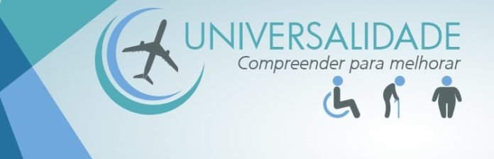 Descrição da imagem #PraCegoVer: Imagem no formato retangular, na horizontal. Banner em tons de azul. Na lateral esquerda, temos semicírculos em tons de azul que envolvem um avião cinza visto de cima. Na parte superior, direita, está escrito em azul: Universalidade, e em cinza: Compreender para melhorar. Abaixo do texto, pictogramas de uma pessoa em cadeira de rodas, de uma pessoa idosa e de uma pessoa obesa. Fim da descrição.