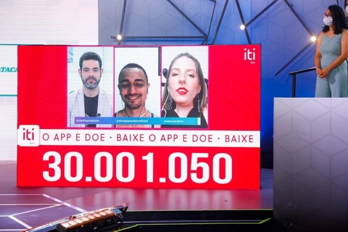 #descriçãodaimagem: Foto do painel de arrecadações do Teleton 2021 com a marca de mais de 30 milhões de reais. Fim da descrição.
