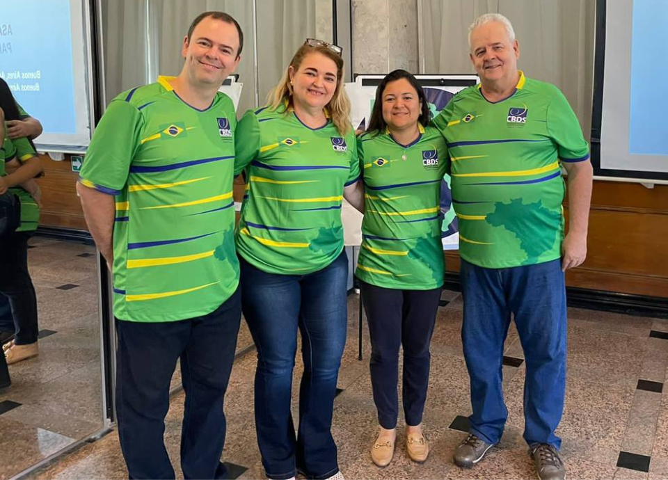 Descrição da imagem: foto dos diretores da CBDS. Fim da descrição.