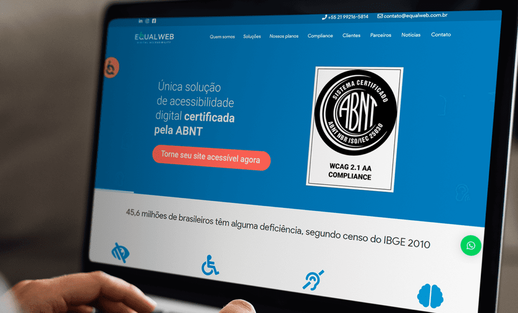 Descrição da imagem: foto da tela de um notebook com a página da EqualWeb Brasil. Fim da descrição.