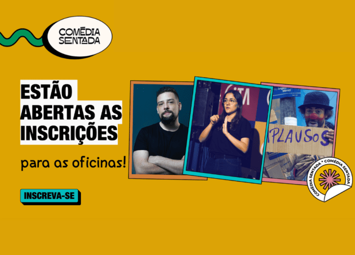 Descrição da imagem: arte de divulgação das oficinas. A arte tem fundo cor mostarda. No canto superior esquerdo está o logo do Comédia Sentada. Abaixo estão as fotos dos três oficineiros e ao lado das fotos está escrito: 'Estão abertas as inscrições para as oficinas - Inscreva-se'. Fim da descrição.